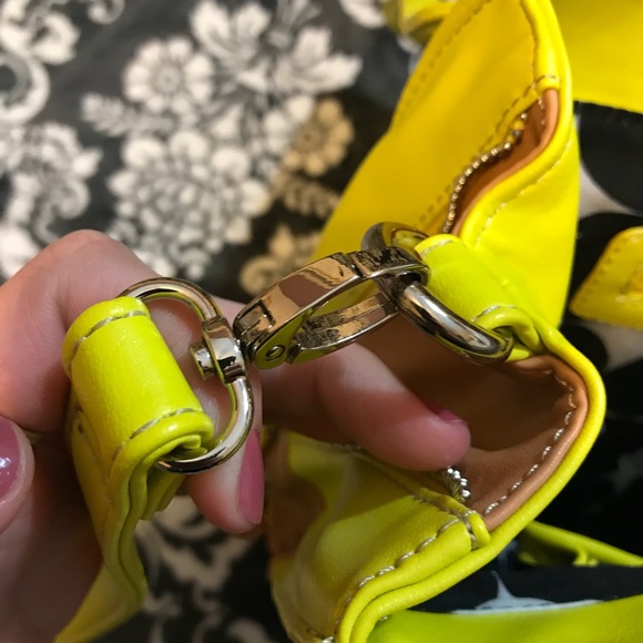 *almost new* KATE LANDRY bag - Picture 5 of 6